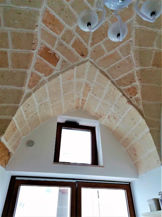 Regina Viarum Apartment, Historic City Centre Brindisi Eksteriør bilde